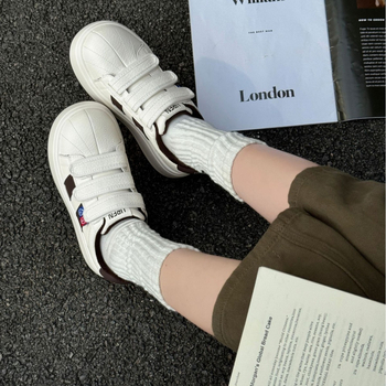 Женски зимни кецове със подплата от флийс, бели ежедневни кецове на платформа с велкро закопчаване, кръгъл пръст, горна част от раздвоена кожа, платформа 3–5 cm