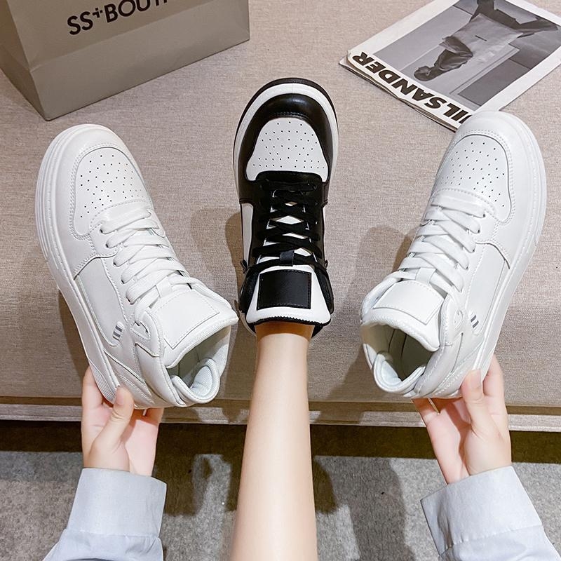 Jesenske visoke tenisice za žene — gornji dio od nubuka, zaobljena nosnica, uzorak lubanje, klinasti potplat 4–6 cm, uložak od mikrovlaknaste kože