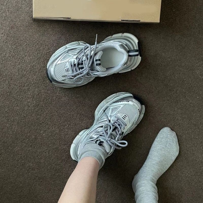 Muške tenisice dad shoes s debelim potplatom za povećanje visine | Gornji dio od sintetičke kože, mrežasti unutarnji dio, protuklizna potplata injekcijskim oblikovanjem