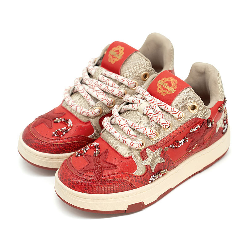 Унисекс маратонки с горна част от синтетична кожа, гумена подметка, средна височина на обувката 3–7 см, пуск през пролетта на 2025 г.