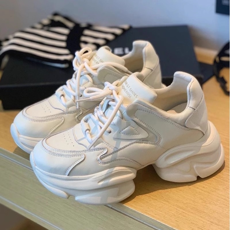 Ženské tenisky v korejskom štýle dad sneakers z hovädzej kože, hrubá platforma 6-8 cm, okrúhla špička, gumová podrážka, vnútro z mikrovlákna