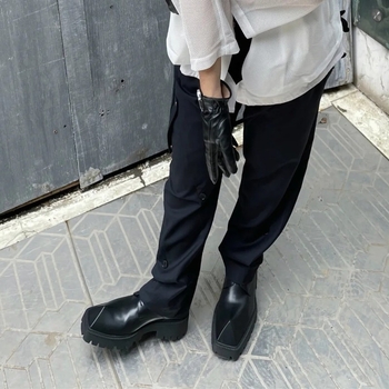 Unisex mikrošķiedras Derby kurpes ar asu purnu, muffin papēdis, papēža augstums 3–5 cm, šņorēšana