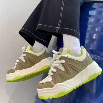 Unisex kasdieniai sportbačiai Harajuku stiliaus su stora padu, mikropluošto viršus, PU vidurinė padanga, anti-slip gumos pada, raištelių užsegimas