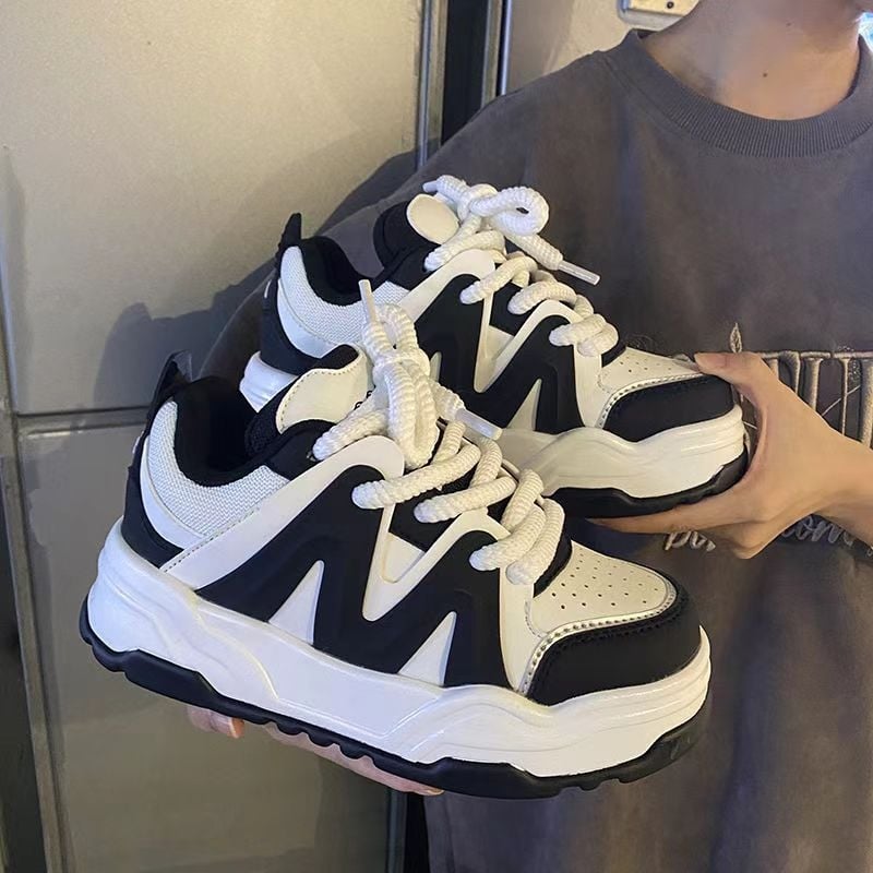 Unisex kasdieniai sportbačiai Harajuku stiliaus su stora padu, mikropluošto viršus, PU vidurinė padanga, anti-slip gumos pada, raištelių užsegimas