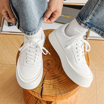 Pánske topánky Skateboard - hrubá podrážka, priedušný mikrovláknový vršok, nízky strih, každodenné tenisky s PU stielkou a gumovou podrážkou