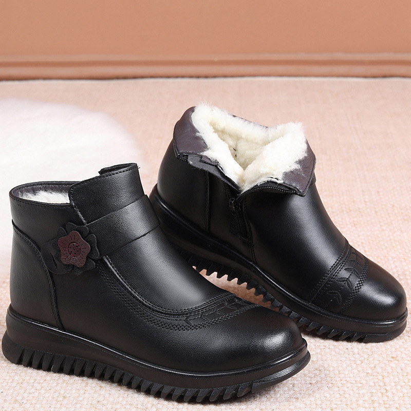 Dámske kožené členkové topánky s vlnenou podšívkou, zimné, nízky podpätok 1-3 cm, podrážka PU, bočný zips