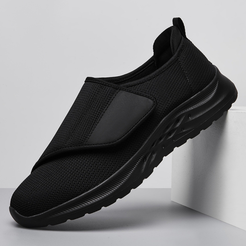 Topánky pre staršie - zaoblená špička, vrchný materiál z hovädzieho semišu, unisex, klinový podpätok 4–6 cm, vzor lebky, vysoký otvor nad 11 cm