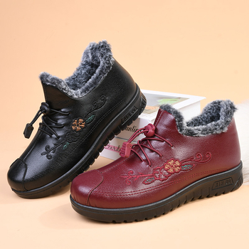 Dámske zimné bavlnené topánky, fleecovou podšívkou, protišmykové a nepremokavé, okrúhla špička, vrchná časť z mikrovlákna.