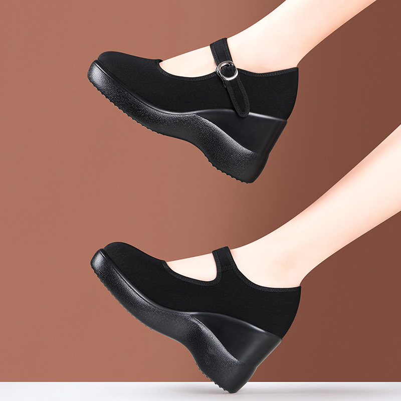 Dámske plátenné topánky s klinovým podpätkom - priedušná sieťová podšívka, PU podrážka, zapínanie s prackou, na denné nosenie