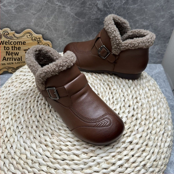 Ženské zimné topánky s plochou podrážkou – PU vrchný diel, podšívka z umelej krátkej kožušiny, nízky zvršok, okrúhla špička, gumová podrážka