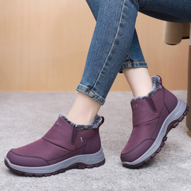 Dámske zimné bavlnené topánky, s vysokým členkom, teplou umelou kožušinkou a protišmykovou podrážkou