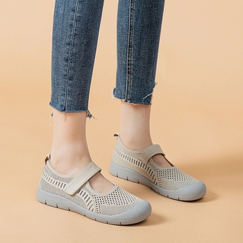 Dámske pohodlné tenisky s priedušným sieťovým vrškom, ľahká EVA podrážka, slip-on dizajn, bez päty (0–1 cm) (priedušný sieťový vršok; ľahká EVA podrážka; slip-on dizajn; bez päty 0–1 cm)