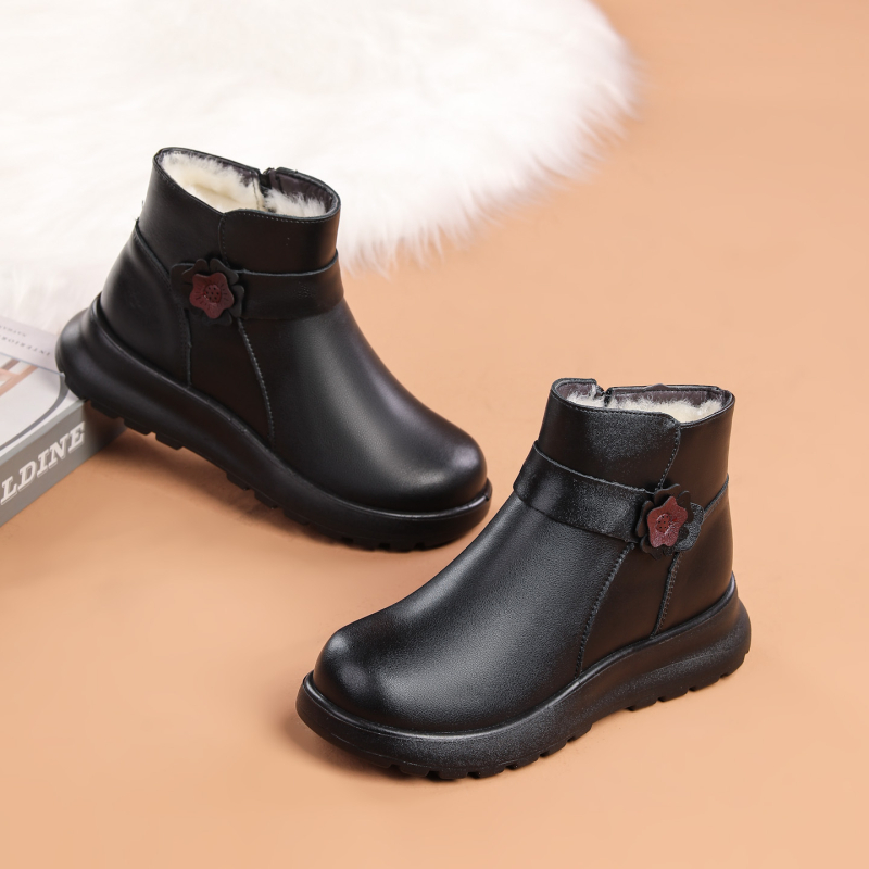 Zimné krátke čižmy z pravej kože, s vlnenou výstelkou, vysoký vršok, nízky podpätok, PU podrážka