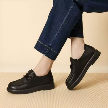 Casual dámske topánky z split kože, gumová podrážka, okrúhla špička, ľahké obúvanie bez šnúrok, stredná päta 3-5 cm