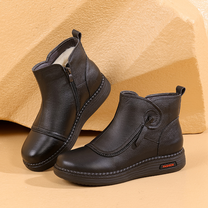 Dámske zimné topánky z pravej kože s vlnenou podšívkou, ľahká protišmyková podrážka, vnútorný zips, nízky podpätok