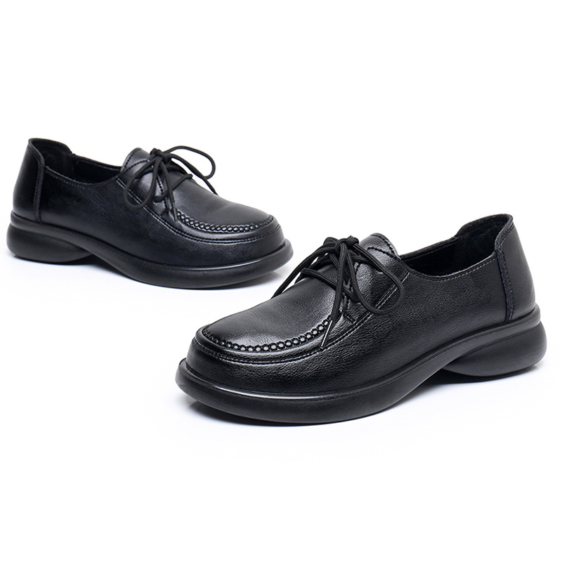 Dámske pohodlné tenisky s viazaním, dýchajúci horný diel zo super vlákna, stielka z mikrovlákna, podrážka vstrekovaná, nízky profil, plochá päta