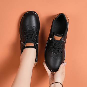 Ženské slip-on pohodlné ploché topánky s mäkkým koženým vrchnkom, guľatý nos, priedušná podšívka, PU podrážka, nízky podpätok 1-3 cm