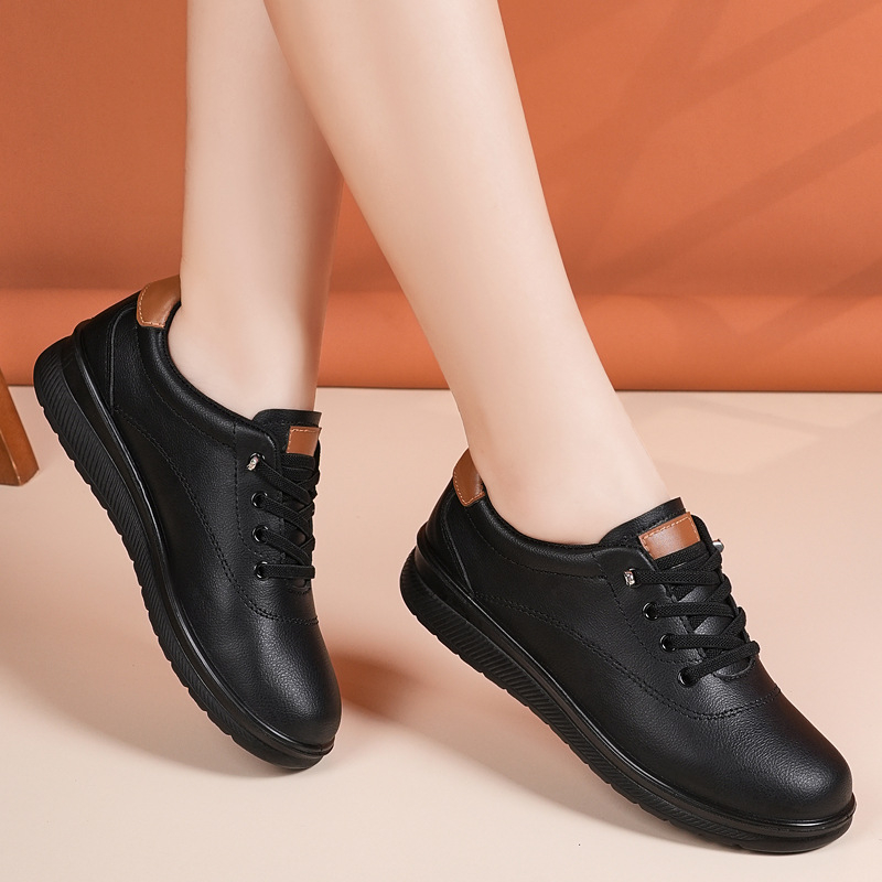 Ženské slip-on pohodlné ploché topánky s mäkkým koženým vrchnkom, guľatý nos, priedušná podšívka, PU podrážka, nízky podpätok 1-3 cm