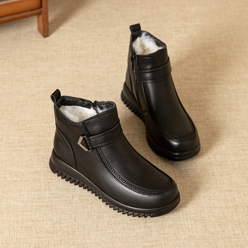 Zimné kožené topánky pre ženy stredného a staršieho veku – horná časť z pravej kože, vnútornú kožušinku, bočný zips, PU podrážka