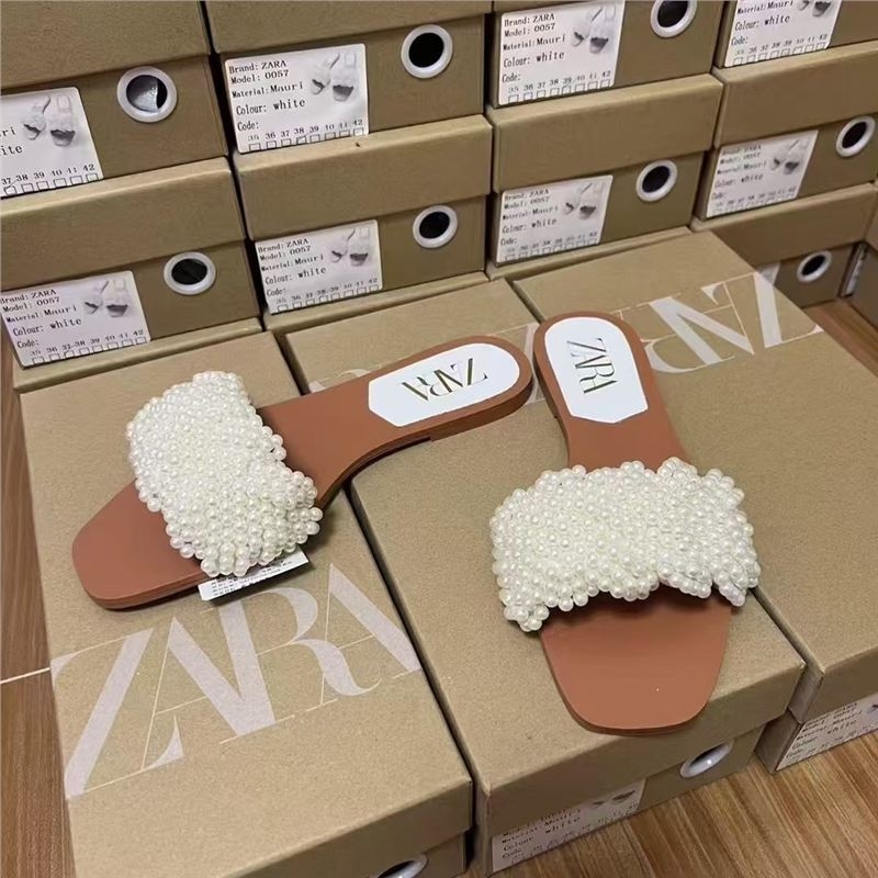 Dámske šperkové sandále s štvorcovým nosom, plochá podrážka, denný štýl; vrchný materiál: super vlákno; vnútro: koža; podrážka: guma