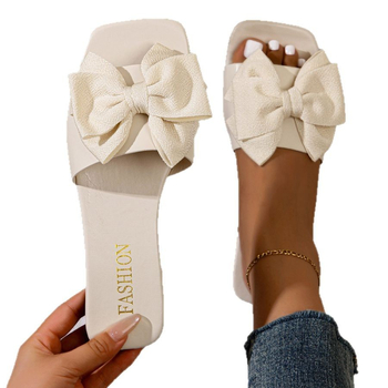 Dámske sandále s mašličkou na leto 2025 — florálny vzor, vrchná časť umelej kože, vnútro PU, podrážka z gumy, ľahké obúvanie