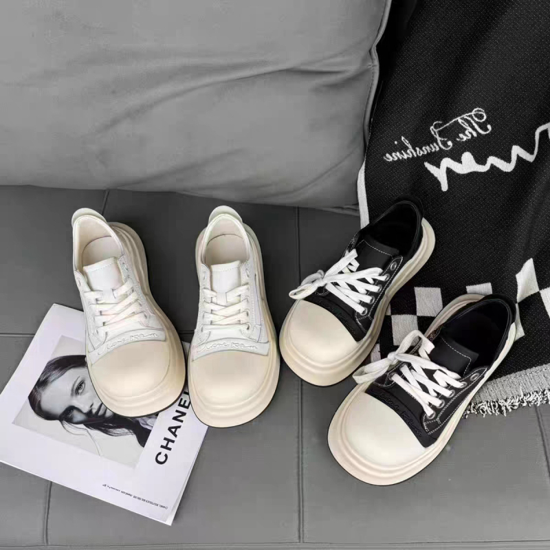 Дамски платформи със дебел под — кръгъл нос, горна част от синтетична кожа, 3–5 см височина на петата, гумена подметка