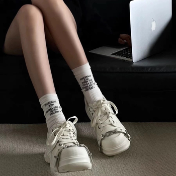 Дамски платнени спортни обувки за ежедневието с 6,5 см повишение на височината, дебела гумена подметка, връзки, кръгъл нос