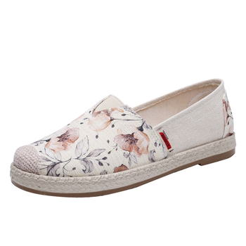 Pantofi dama din plasă slip-on, stil casual, vârf rotund, model floral, talpă PVC, toc plat mic