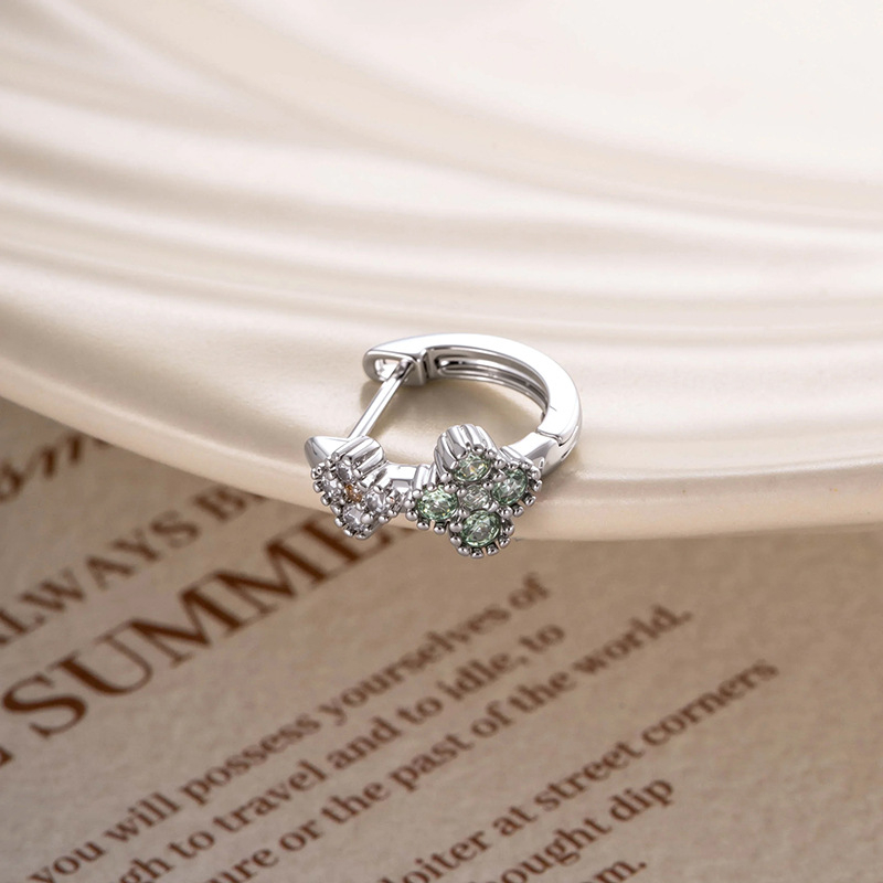 Cercei stud în formă de floare, cu zirconiu alb, inserție diamant, stil vintage unisex