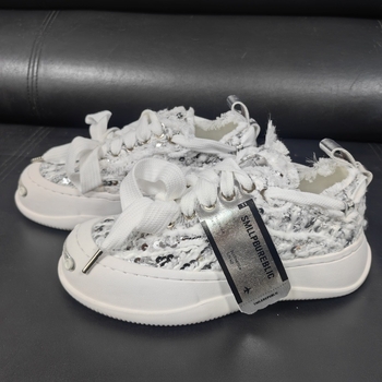 Unisexové plátěné tenisky s hrubou podrážkou, vršok z plátna, šnúrky vpredu, nízky profil, letný štýl