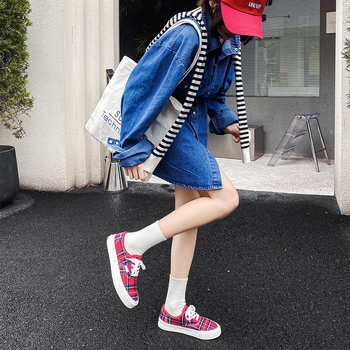 Dámske kárované plátené tenisky – vulkanizovaná gumová podrážka, šnúrky vpredu, priedušné, nízky profil