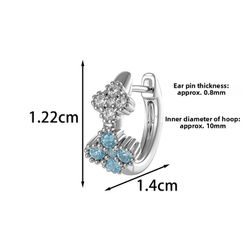 Unisex vintage náušnice na piercing ucha – malé kvietky, mikro zirkón, rovný kolík, Hensen Jewelry