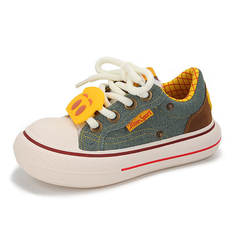 Dámske tenisky z plátna, nízky profil, šnúrky, hrubá podrážka, casual štýl na jeseň