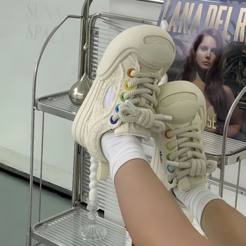 Plátenné tenisky s výškou – šnúrky, unisex, nízka horná časť, hrubá gumová podrážka