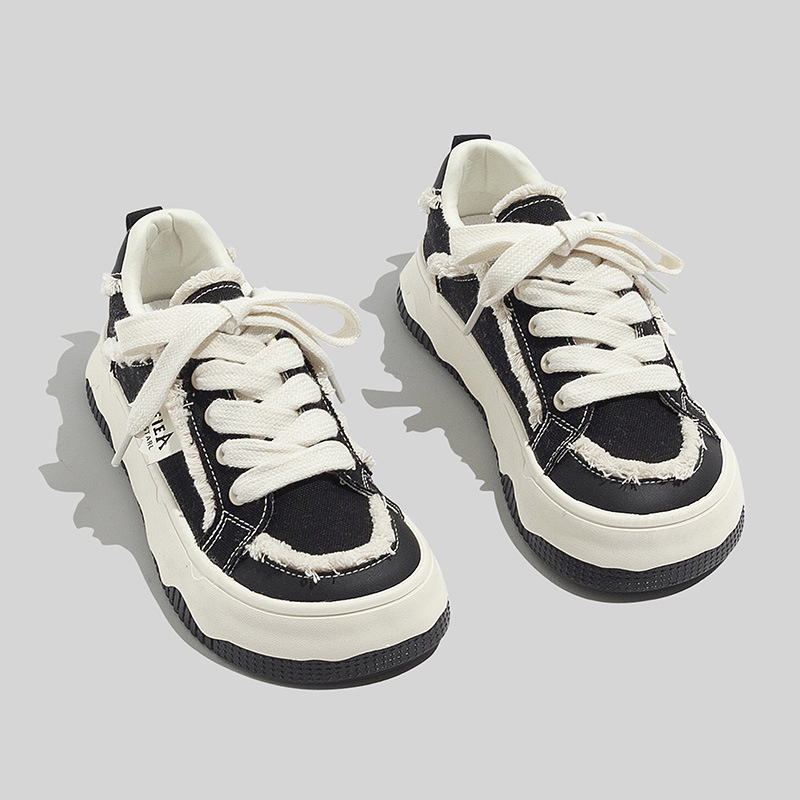 Plátenné tenisky pre ženy - hrubá podrážka, vulkanizovaná guma, zapínanie na šnúrky vpredu, plochá päta, voľnočasové tenisky jar 2025