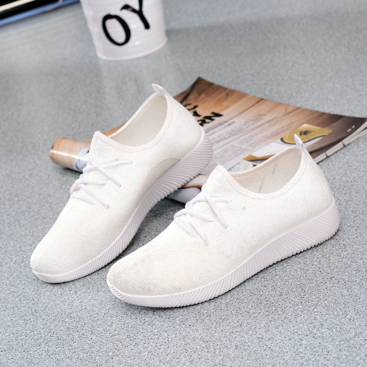 Dámske textilné topánky na voľný čas s priedušnou sieťovinou, okrúhla špička, plytké otvorenie, plastová podrážka, EVA vložka