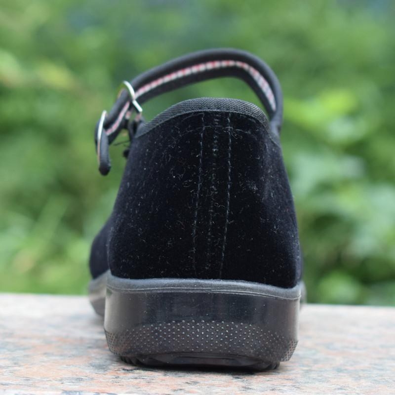 Pantofi de pânză pentru femei în stilul Beijingului vechi, cu partea superioară din bumbac, talpă din plastic, închidere cu cataramă, toc plat, vârf rotund