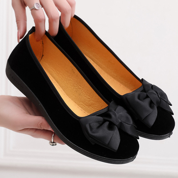 Pantofi damă slip-on, velur la exterior, talpă din spumă de cauciuc, talie joasă, vârf rotund, respirabili și ușori