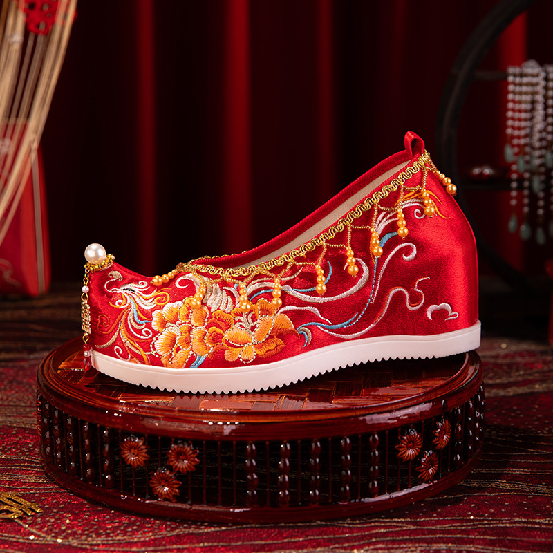 Pantofi de nuntă pentru femei, stil chinezesc, cu broderie de fenix, toc 6–8 cm, vârf ascuțit, partea superioară din bumbac, talpă din cauciuc, închidere șireturi