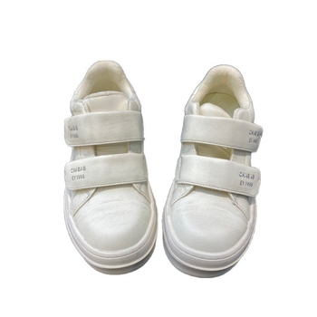 Ежедневни дамски бели маратонки с горна част от разделена кожа, нисък горен край, велкро закопчаване, платформа 3–5 см, стелка от свинска кожа (Горна част: разделена кожа; Затваряне: велкро; Подметка: платформа 3–5 см; Височина горна част: нисък; Подложка: