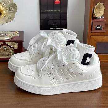 Pantofi sport casual pentru femei cu creștere în înălțime — partea superioară din PU, vârf rotund, șireturi, talpă din cauciuc injectat și căptușeală EVA