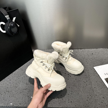 Cizme de zăpadă cu căptușeală din lână, partea superioară din piele split de vițel, talpă TPR, înălțime mid-top, branț din lână