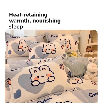 Fețe de pernă din fibră poliesterică, țesătură twill, imprimare și vopsire reactive (fibră poliester; țesătură twill; imprimare și vopsire reactive)