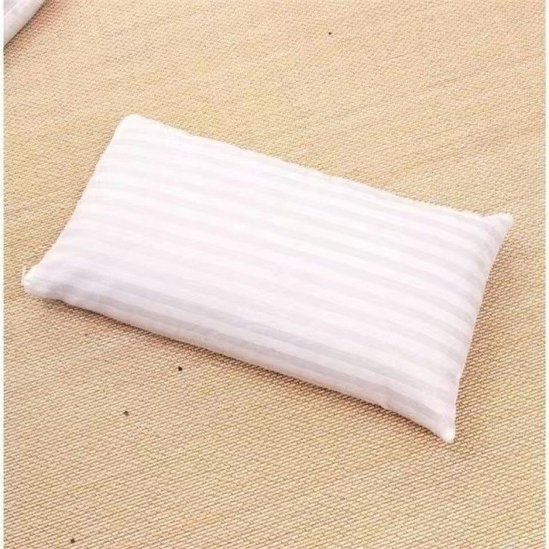 Husă de pernă cu liner interior și fermoar pentru protecție la praf — poliester; conținut 81–90%; țesătură plată; stil korean; imprimare digitală