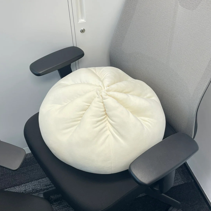 Strength factory Bun Pillow – Pernă plușată în formă de chiflă, husă din velur Crystal, umplutură PP cotton, model solid, țesut, stil simplu și modern