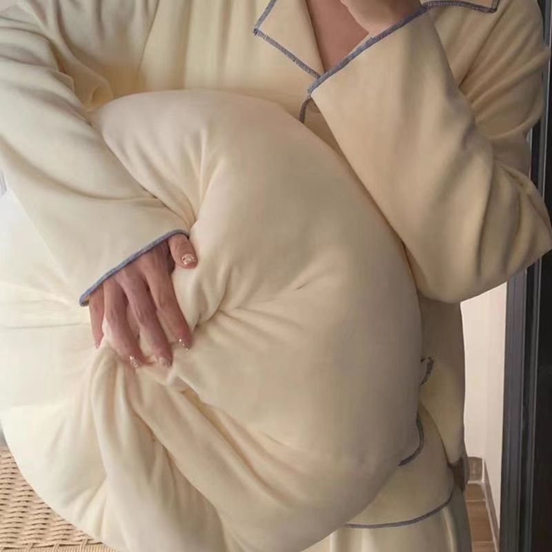 Strength factory Bun Pillow – Pernă plușată în formă de chiflă, husă din velur Crystal, umplutură PP cotton, model solid, țesut, stil simplu și modern