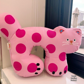 Plyšový vankúš s potlačeným vzorom, tlačený materiál, PP bavlna výplň, jednoduchý a moderný štýl.