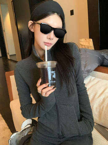 SUNONEONE Set trening cu glugă și pantaloni pentru femei — poliester casual, mâneci lungi, pantaloni lungi, toamnă 2025, cod produs 8567