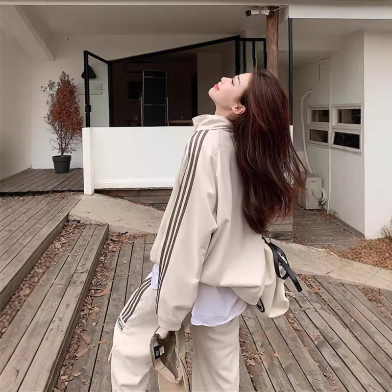 Set din chenille pentru femei, din două piese, toamnă 2024, broderie, 90–95% spandex, mâneci lungi, stil prințesă