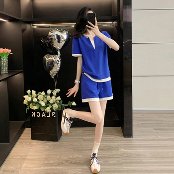 Set sportiv din două piese din bumbac pentru femei, vara 2025, pantaloni 3/4, mâneci Raglan, stil casual urban